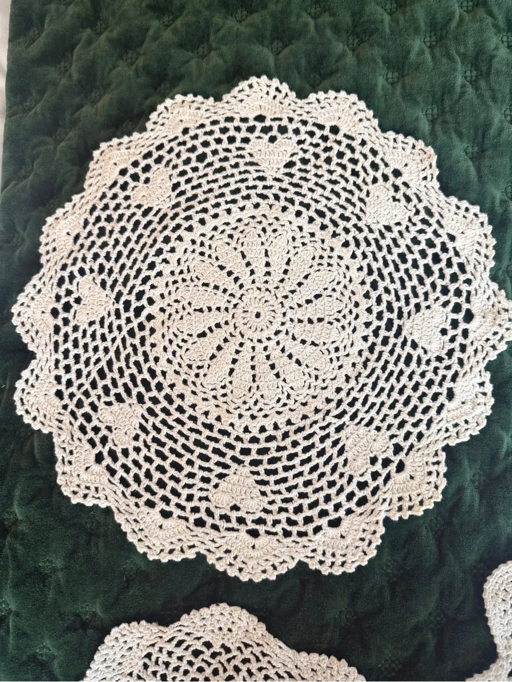 4 Pc Cotton Crochet Doily Set Ecru Floral Round & Rectangle Doilies